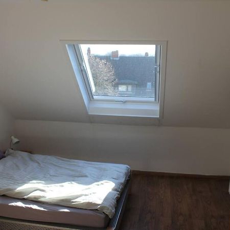 Ruhige Dachgeschosswohnung Seelze Luaran gambar